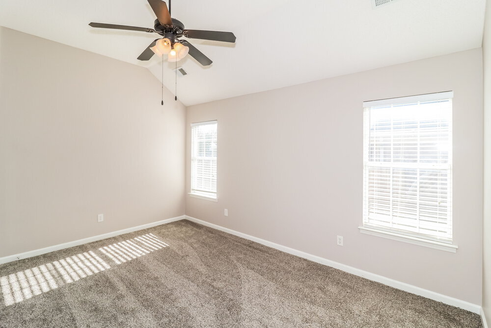 Building Photo - 7972 Ridgedale Dr