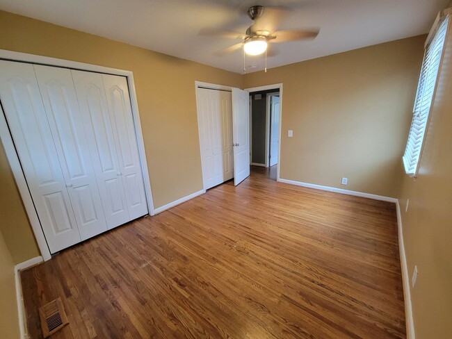 Building Photo - Nashville Rental with One Level Living and...