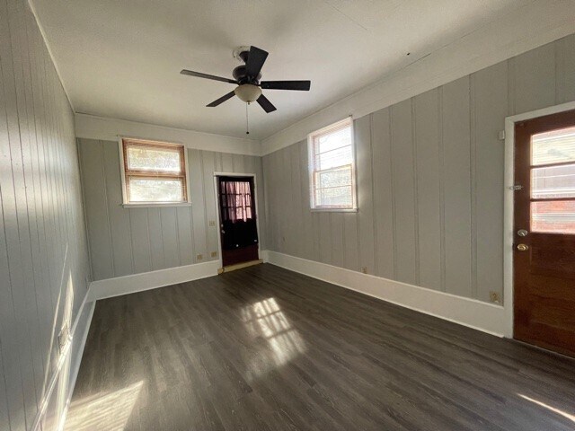 Building Photo - 184 Wheeler Ave