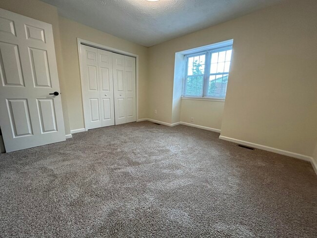 Building Photo - 3409 Gatewood Ct