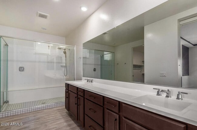 Building Photo - 7199 W Pinnacle Vista Dr