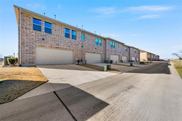 Building Photo - 3792 Dutchess Dr