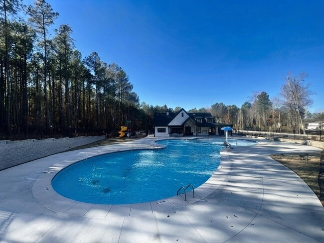 Building Photo - 127 Tourmaline Hl Dr