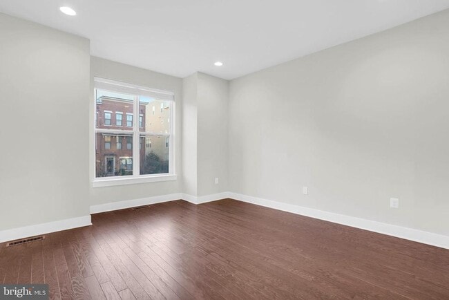 Building Photo - 22954 Sullivans Cove Sq