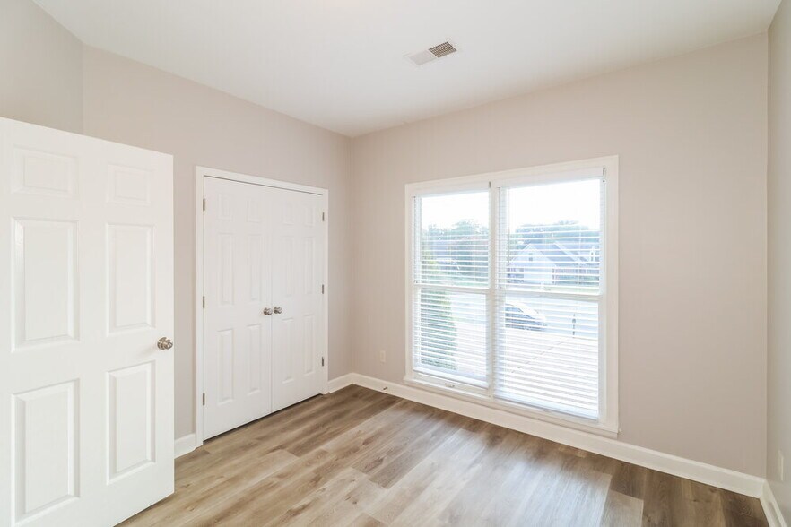 Building Photo - 8964 Minda Path Cove