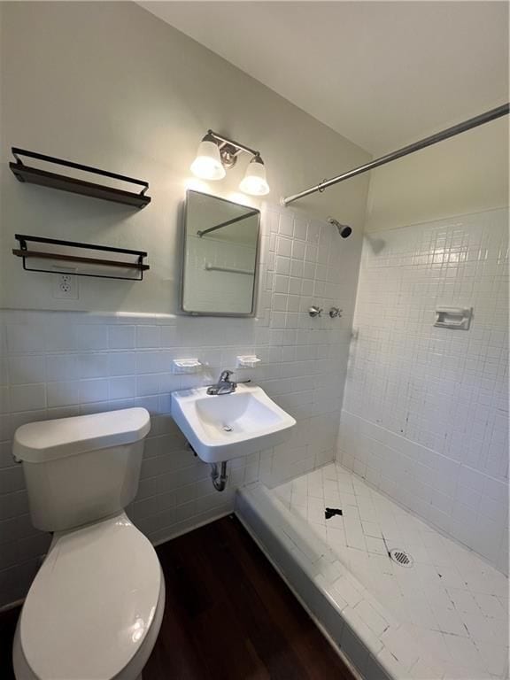 Building Photo - 2032 S Akin Dr