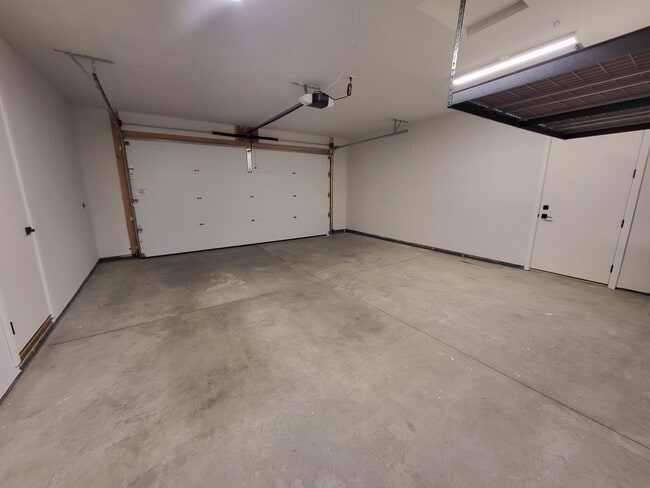 Building Photo - 1513 Zephyr Way