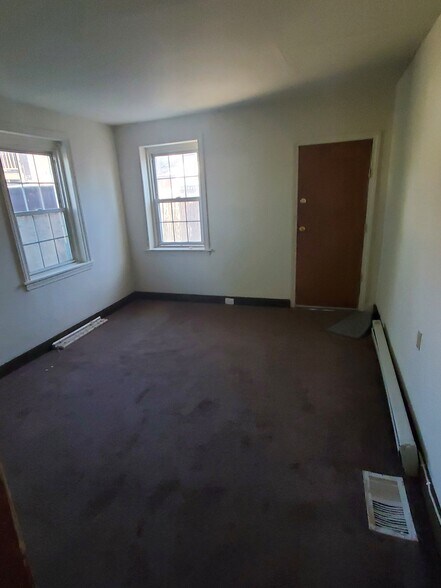 Building Photo - 1535 South St
