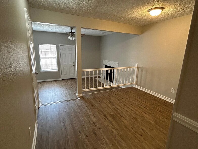Building Photo - 3635 Garden Brook Dr