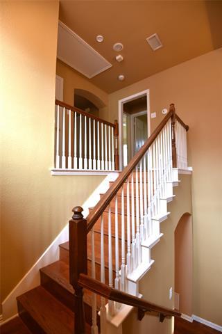 Building Photo - 3016 Myrtice Dr