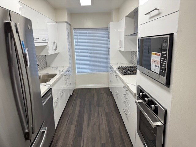 Building Photo - 434 S Canon Dr