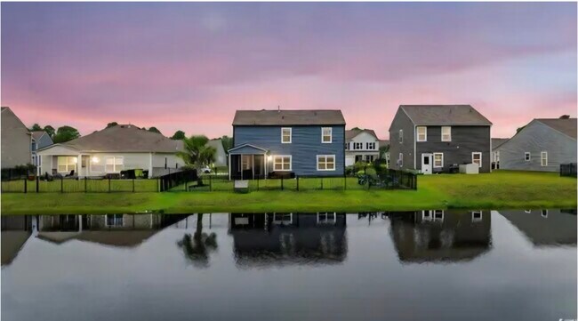 Primary Photo - 897 Wild Leaf Loop