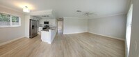 Building Photo - 728 SW 36th Terrace