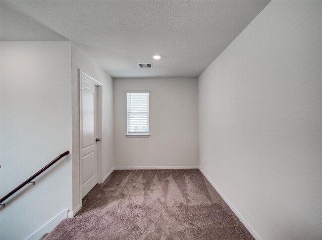 Building Photo - 5031 Gazelle Leap Ln