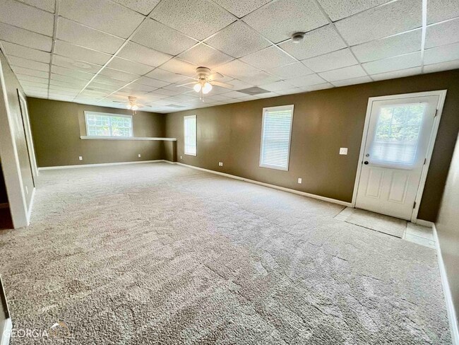 Building Photo - 1010 Jacob Dr