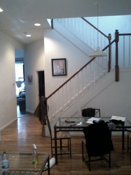 Building Photo - 462 Massachusetts Ave