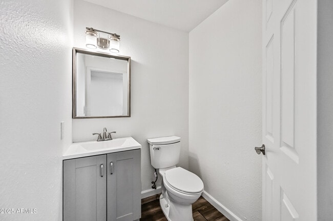 Building Photo - 5761 W Cholla St