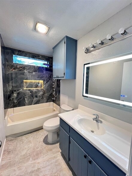 Building Photo - 1419 Hyridge Cir