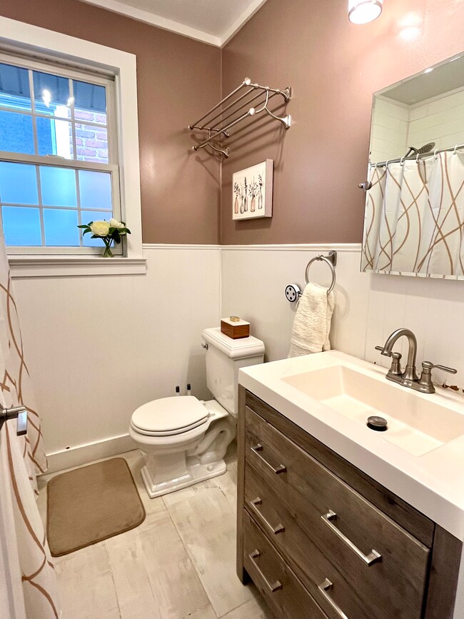 Building Photo - 68 Mission St