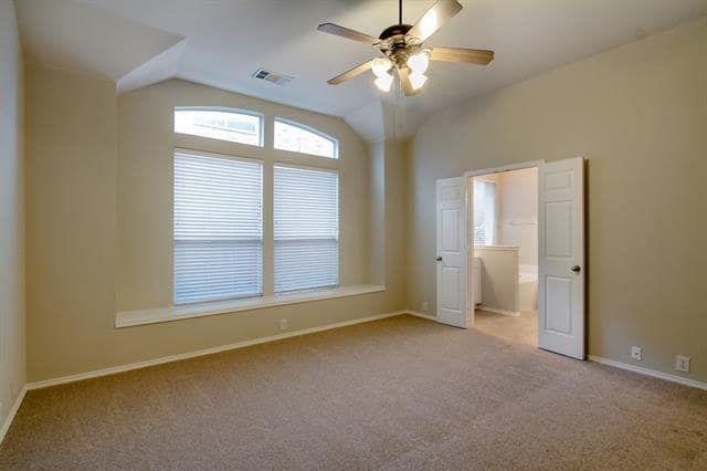 Building Photo - 2477 Del Largo Way
