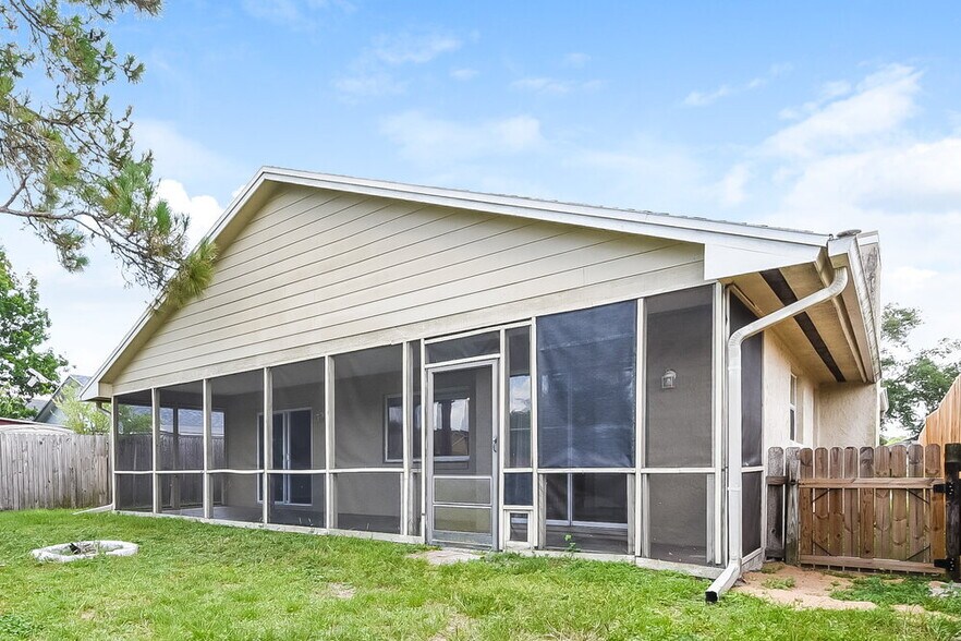Building Photo - 1240 Rising Sun Blvd