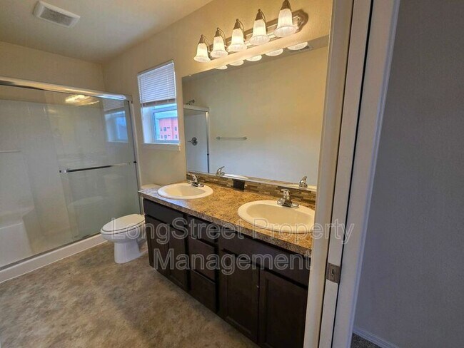 Building Photo - 4437 Creel Ave