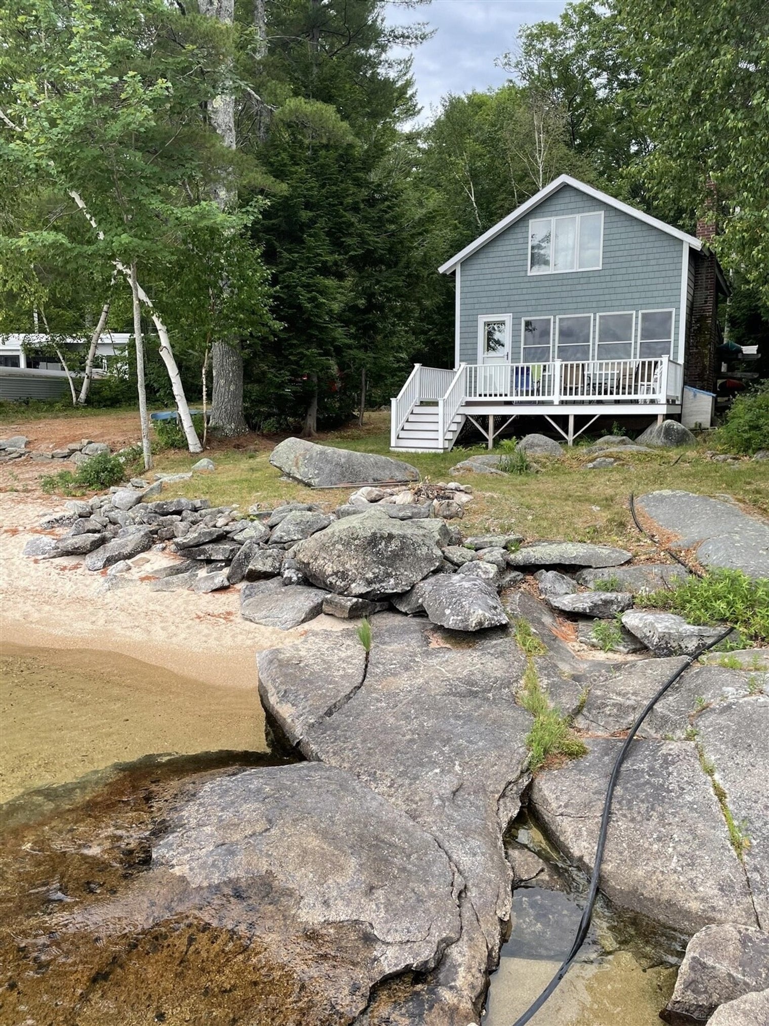 Building Photo - 10 Crescent Shore Dr