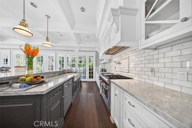 Building Photo - 4533 Farmdale Ave