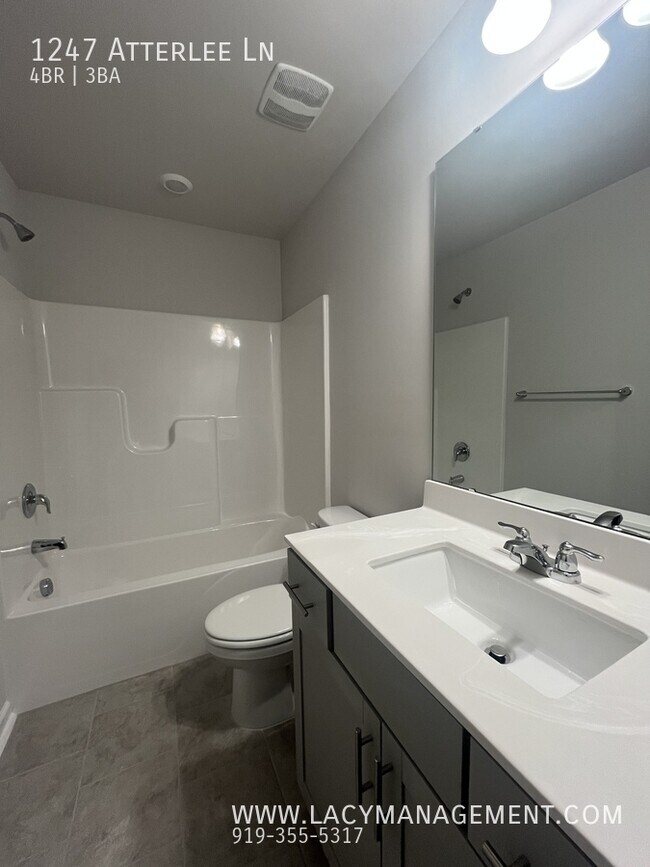 Building Photo - 1247 Atterlee Ln