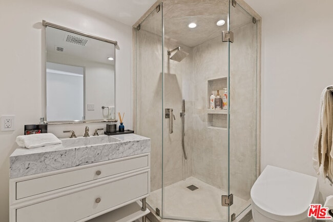 Building Photo - 42580 Pacific Coast Hwy