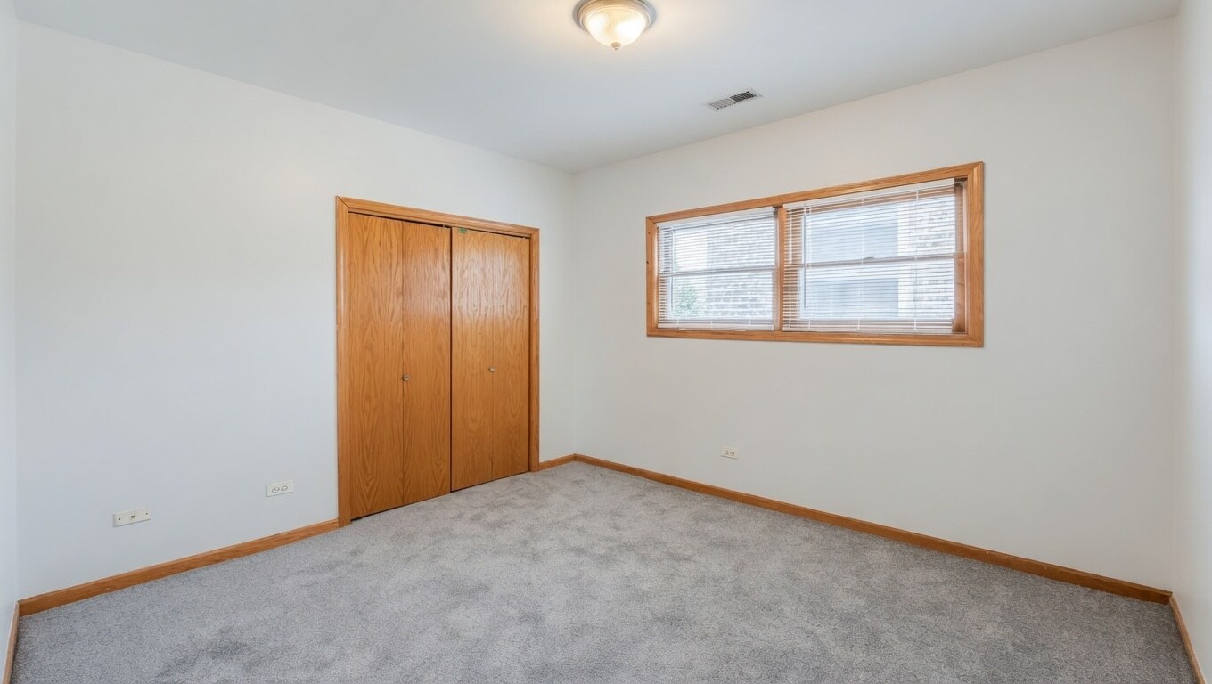 Building Photo - 1340 N Campbell Ave