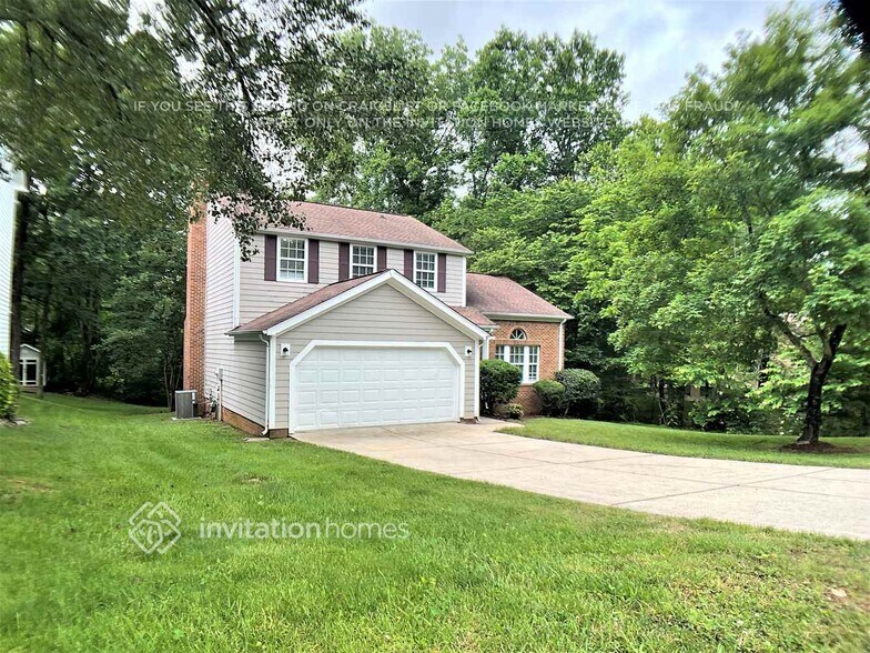Building Photo - 3939 Armitage Dr