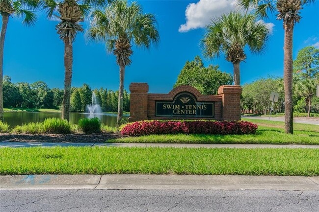 Building Photo - 10559 Greencrest Dr