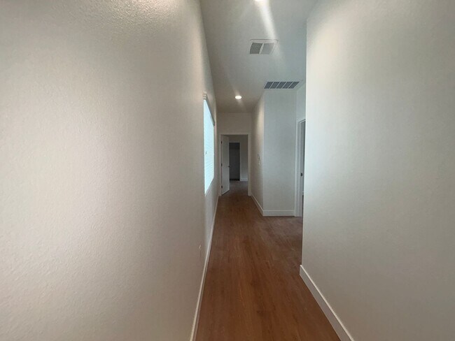 Building Photo - Newly Built 3 Bed / 2 Bath House for Rent in Westminster