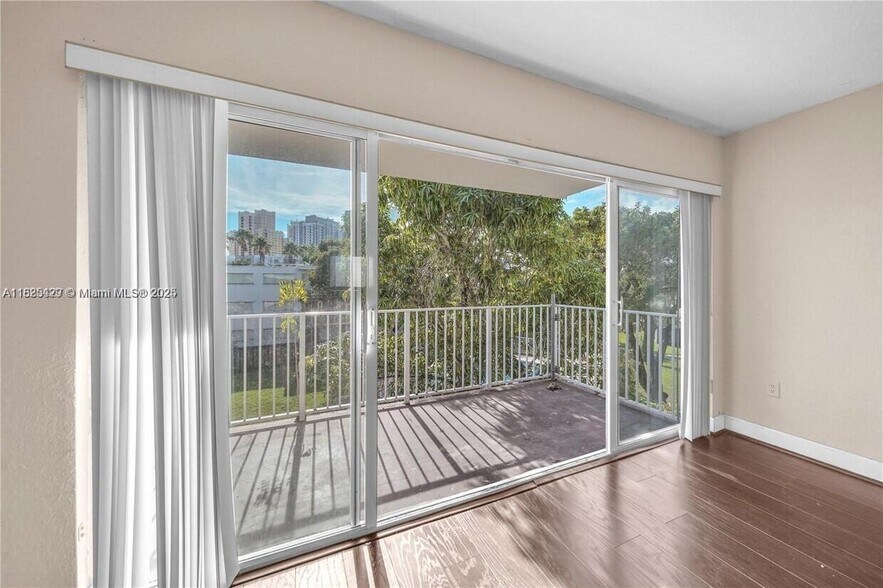 Building Photo - 7737 SW 88th St