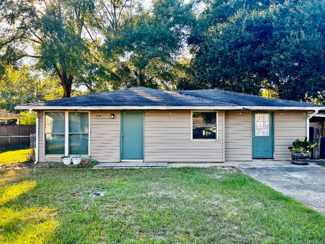 Building Photo - 1115 N Texas St