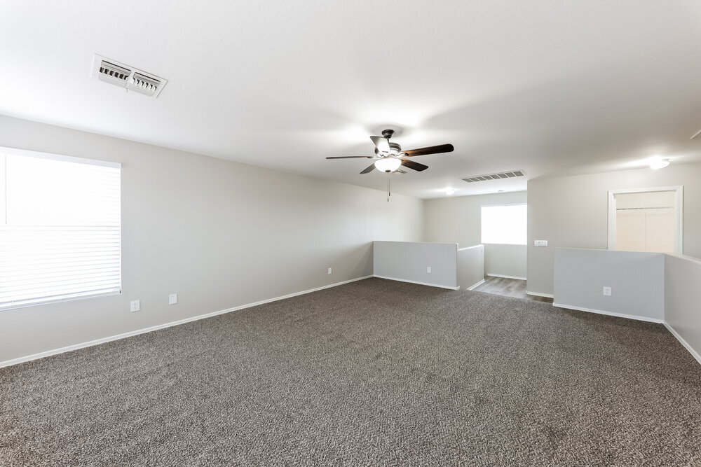 Building Photo - 11814 W Poinsettia Dr