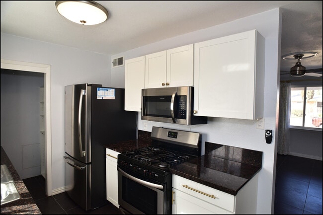 Building Photo - 3600 Volcanic Ave