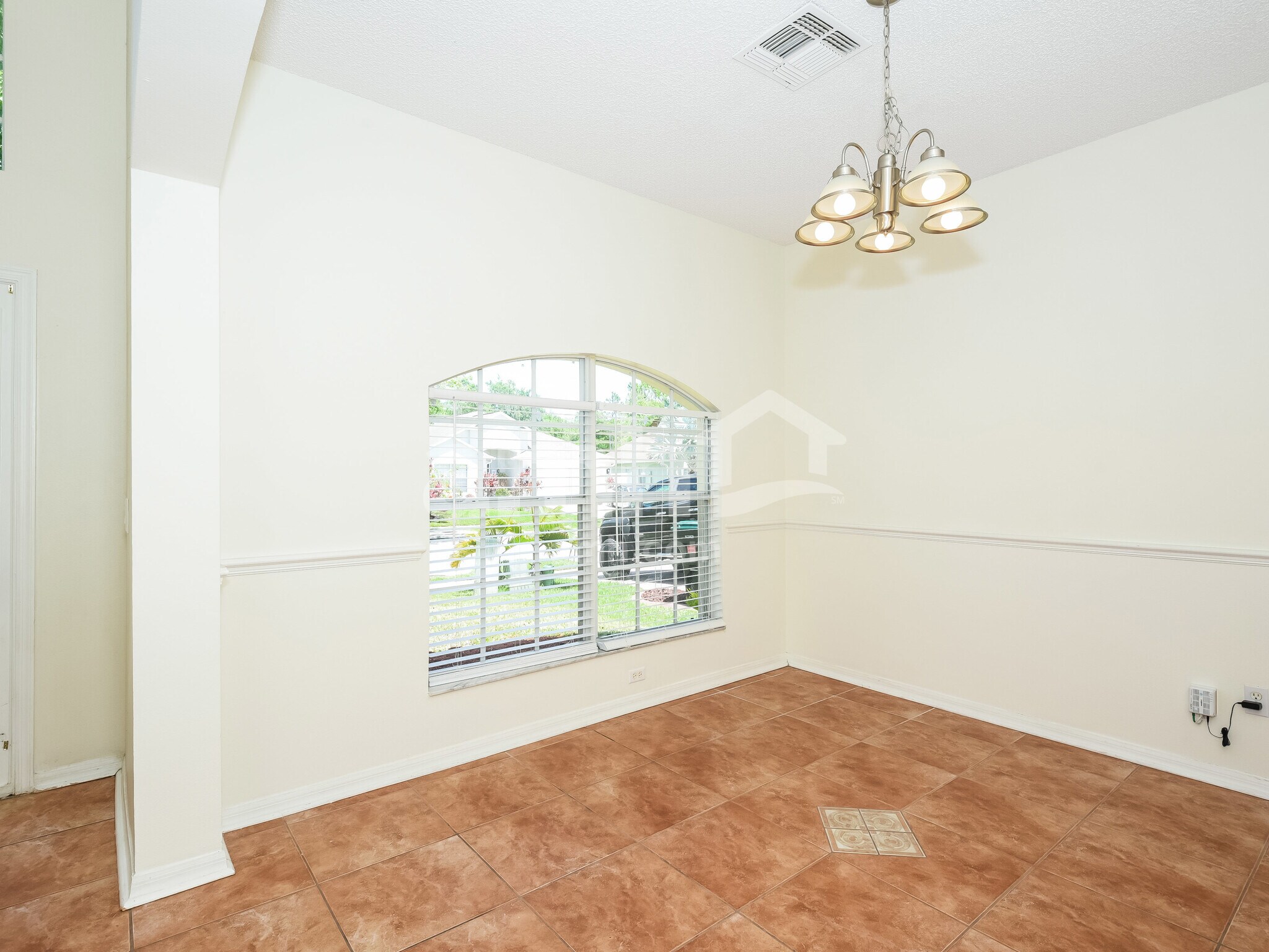 Building Photo - 2175 Hammock Moss Dr