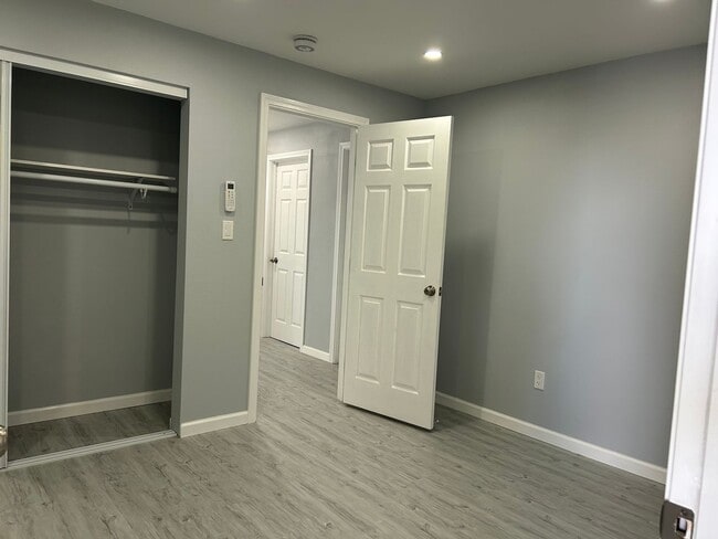 Building Photo - 1027 Mokapu Blvd