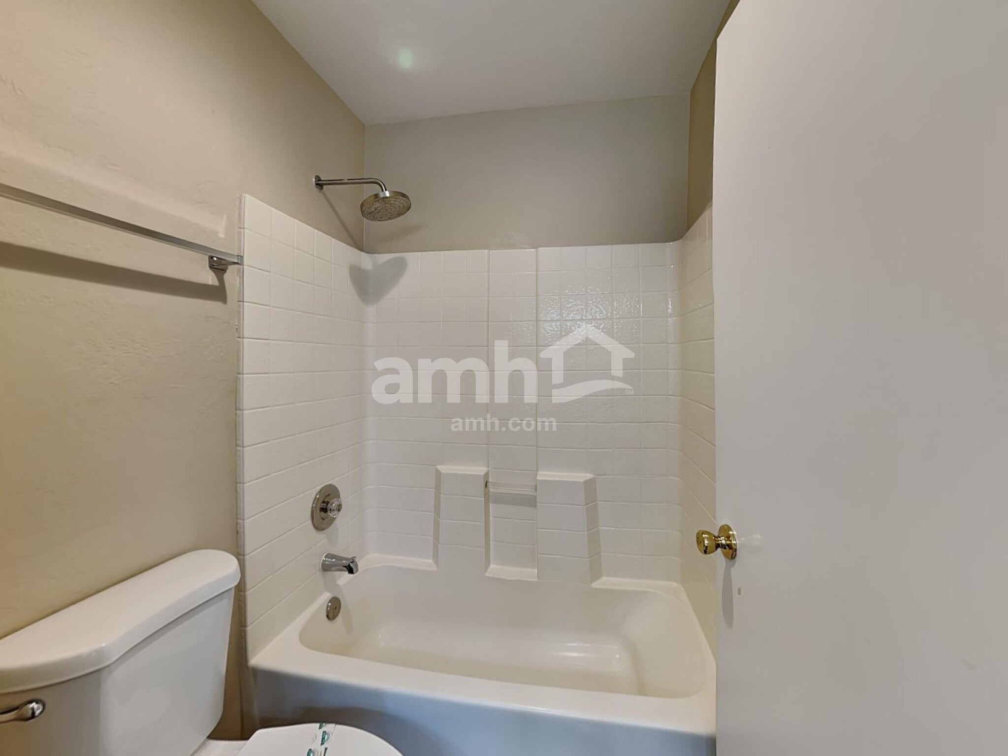 Building Photo - 10614 W Monte Vista Rd