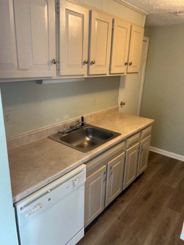 Building Photo - 106 Gooseneck Ct