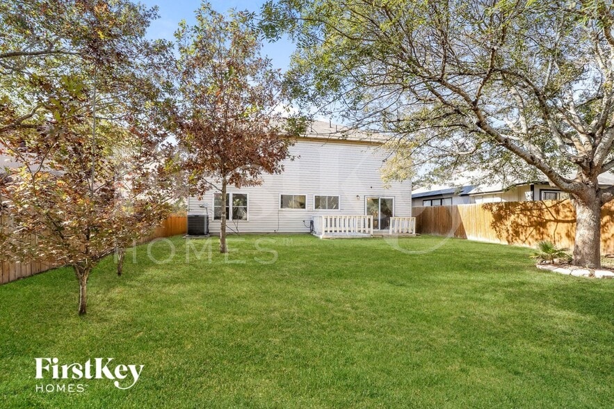 Building Photo - 12514 Redrock Oak