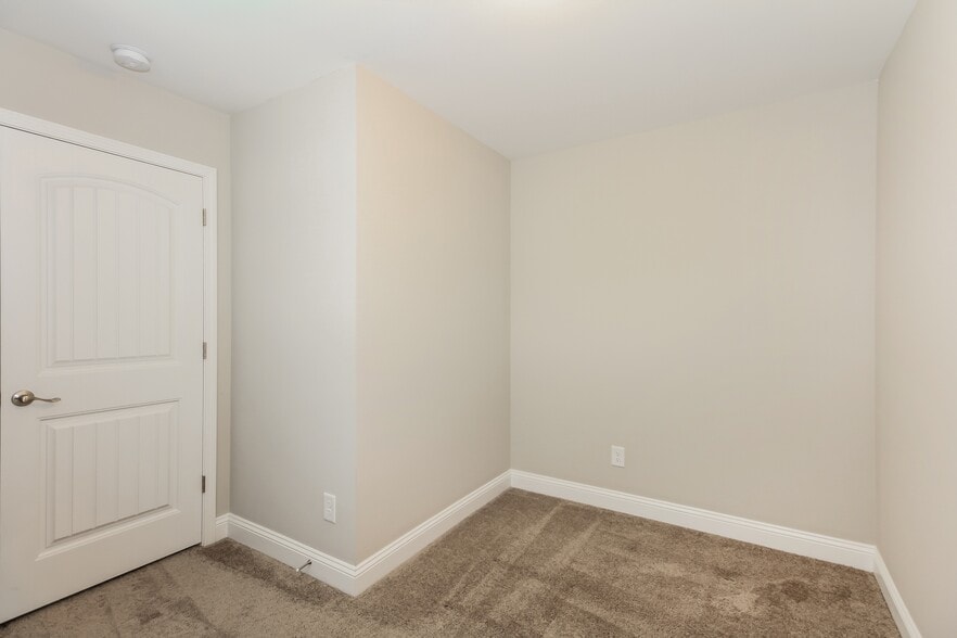 Building Photo - 3775 Summer Bay Trl