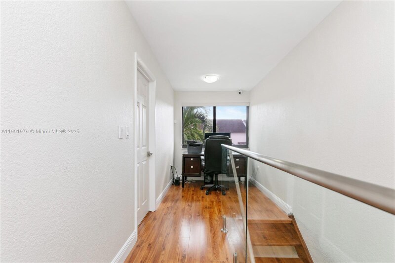 Building Photo - 8880 SW 133rd Pl