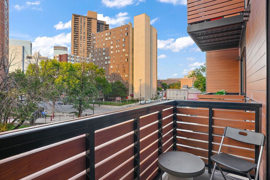 Building Photo - 1410 Nicollet Ave