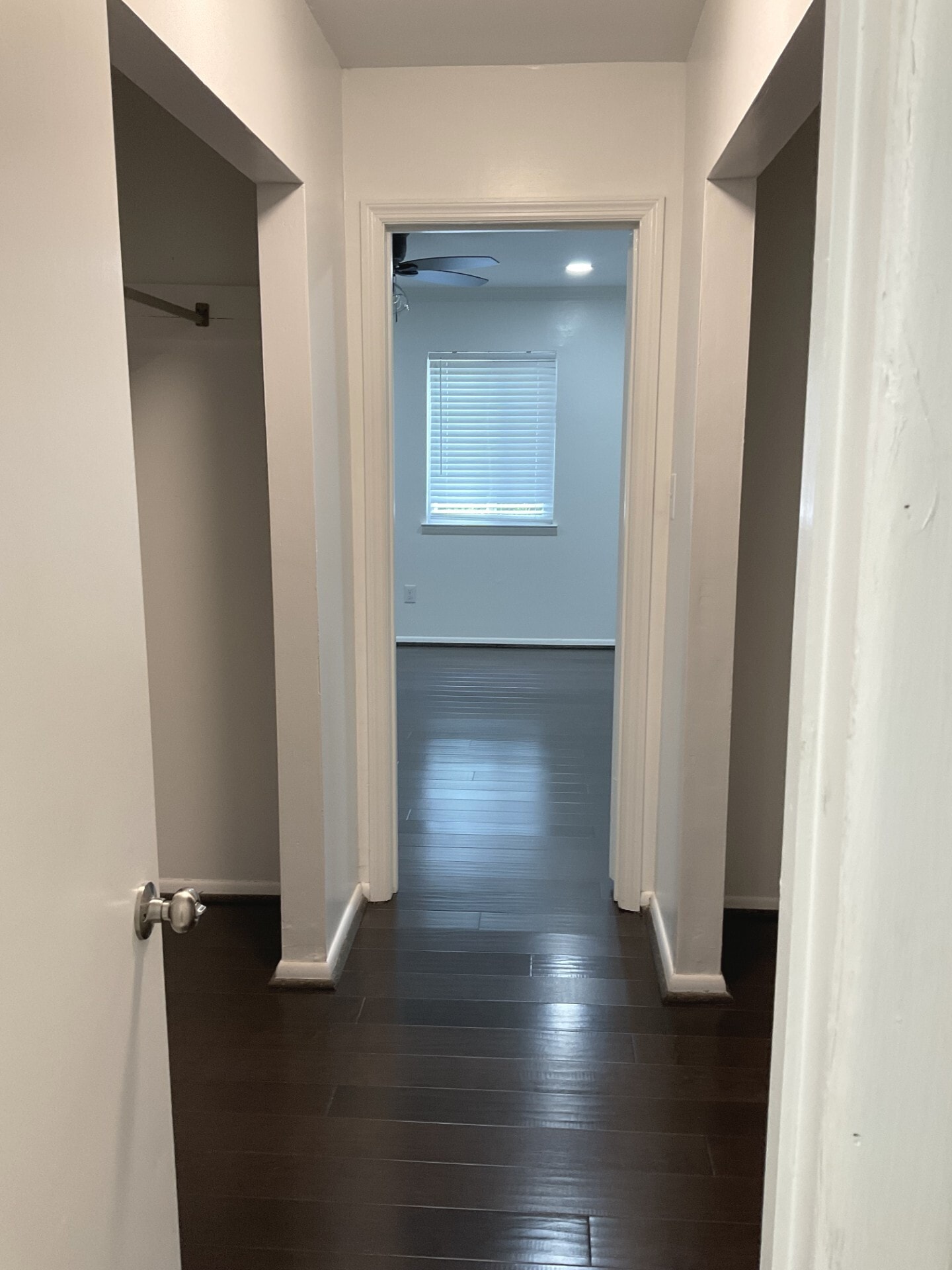 Building Photo - 1001 Woodland Vlg
