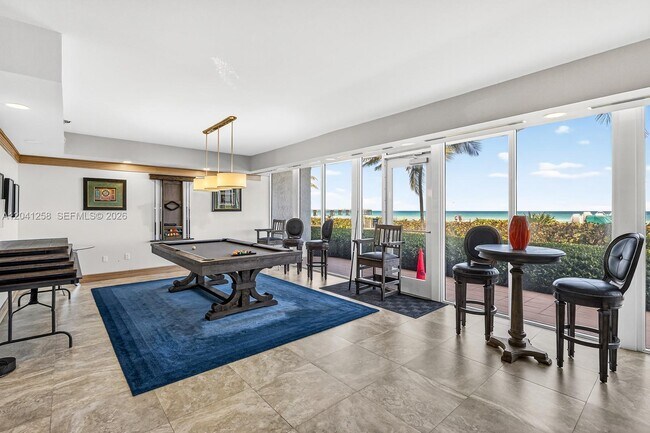 Building Photo - 16445 Collins Ave