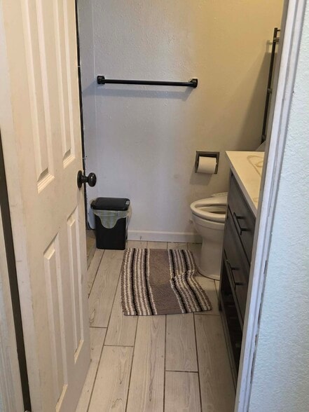 2nd bath - 698 Kaae Road