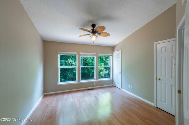 Building Photo - 3483 Lone Tree Ln
